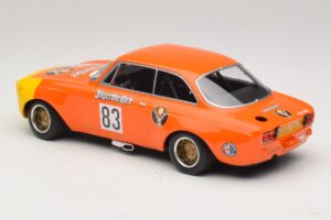 Alfa Romeo GTA 1300 Junior #83 Jagermeister R. Maschke DRM 1972 Minichamps 1:18 155721283 Pressofusione — immagine 5 di 6