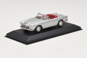 Alfa Romeo Spider 916 3.2 V6 24V Argento Minichamps 1:43 400120330 Pressofusione — immagine 2 di 5