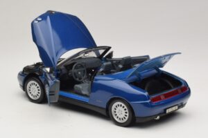 Alfa Romeo Spider 916 Blu Maisto 1:18 31831 Pressofusione — immagine 5 di 8