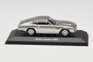 Aston Martin DBS Argento Maxichamps 1:43 Aston Martin DBS Argento Maxichamps 1:43 940137600 Pressofusione