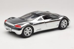 Audi Avus Quattro Chrome Silver Revell 1:18 08830 Pressofusione — immagine 3 di 8