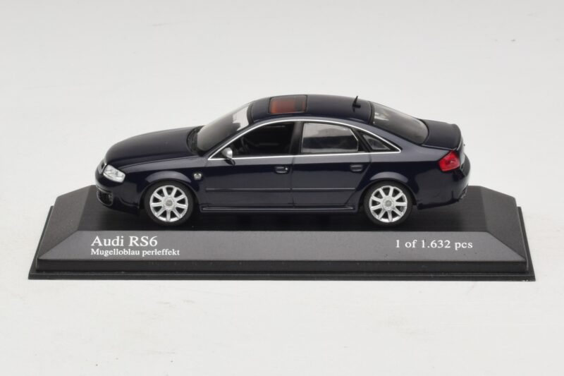 Audi RS6 C5 Blu Metallizzato Minichamps 1:43 400011702 Pressofusione