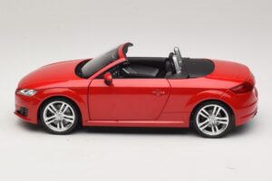 Audi TT 8J Roadster Tango Red Minichamps 1:18 5011400525 Pressofusione — immagine 4 di 8