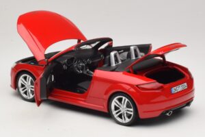 Audi TT 8J Roadster Tango Red Minichamps 1:18 5011400525 Pressofusione — immagine 5 di 8