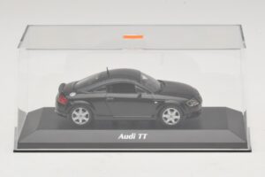 Audi TT 8N Nero Maxichamps 1:43 940017221 Pressofusione — immagine 4 di 5