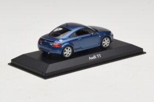Audi TT 8N Blu Metallizzato Maxichamps 1:43 940017220 Pressofusione — immagine 2 di 5