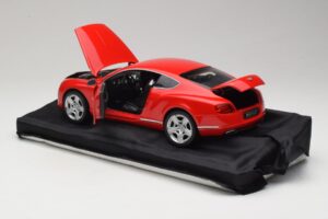 Bentley Continental GT Arancione Minichamps 1:18 100139922-P1 Pressofusione — immagine 5 di 8