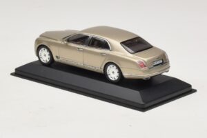 Bentley Mulsanne Oro Metallizzato Minichamps 1:43 40433 Pressofusione — immagine 3 di 5