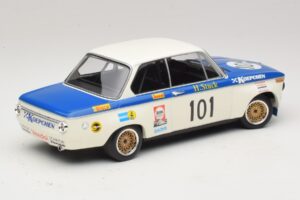 BMW 2002 #101 Koepchen H-J. Stuck Internationales ADAC 500km Eifelpokalrennen 1971 Minichamps 1:18 155702701 Pressofusione — immagine 2 di 6