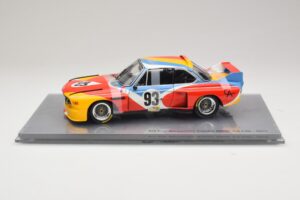 BMW 3.0 CSL Art Car Alexander Calder #51 H. Poulain / S. Posey / J. Guichet 24 Hours of Le Mans 1975 Minichamps 1:18 80430150 — immagine 3 di 7