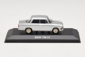 BMW 700 LS Argento Maxichamps 1:43 940023700 Pressofusione