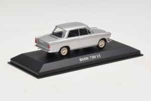 BMW 700 LS Argento Maxichamps 1:43 940023700 Pressofusione — immagine 2 di 5