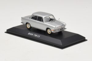 BMW 700 LS Argento Maxichamps 1:43 940023700 Pressofusione — immagine 3 di 5