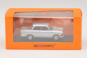 BMW 700 LS Argento Maxichamps 1:43 940023700 Pressofusione — immagine 5 di 5