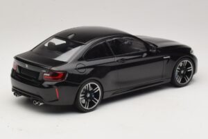 BMW M2 F87 Nero Metallizzato Minichamps 1:18 155026100 Pressofusione — immagine 2 di 6