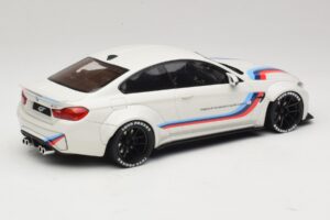 BMW M4 F82 Liberty Walk Scatola di Ricambio GT Spirit 1:18 GT067-R1 Resina — immagine 2 di 6