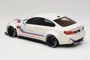 BMW M4 F82 Liberty Walk Scatola di Ricambio GT Spirit 1:18 GT067-R1 Resina — immagine 5 di 6