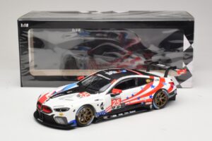 BMW M8 GTE #25 BMW Team RLL B. Auberlen / A. Sims 6 Hours of Watkins Glen 2018 Minichamps 1:18 155182995 Pressofusione — immagine 6 di 6