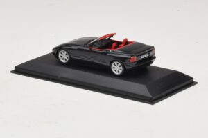 BMW Z1 Verde Scuro Con Interni Rossi Minichamps 1:43 BMW021 Pressofusione — immagine 3 di 5