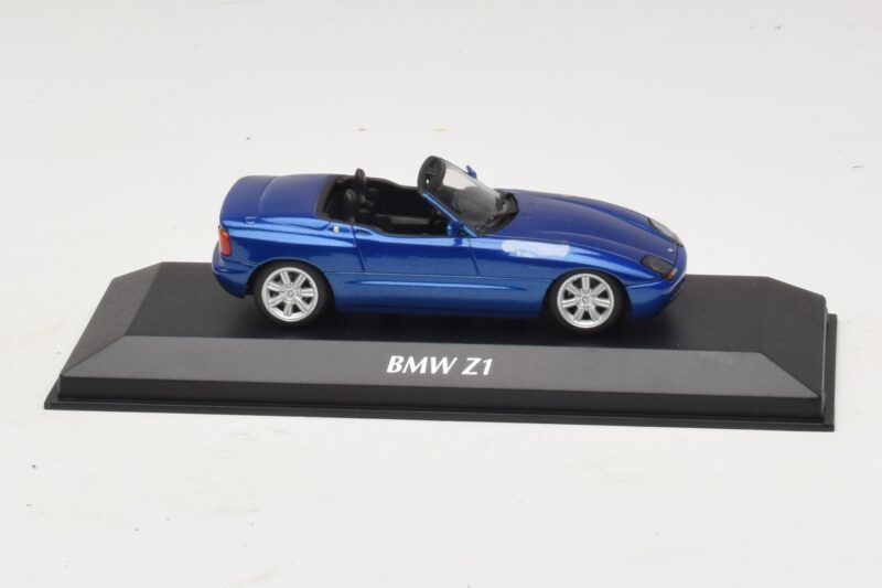BMW Z1 E30 Blu Metallizzato Maxichamps 1:43 940020101 Pressofusione