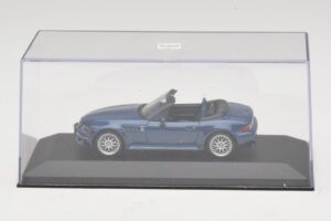 BMW Z3 E36/7 1.8 M Package Blu Scatola Sostitutiva Minichamps 1:43 80429411714-R1 Pressofusione — immagine 4 di 5
