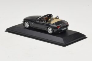 BMW Z4 E85 Nero Metallizzato Scatola Sostitutiva Minichamps 1:43 80420144055-R1 Pressofusione — immagine 3 di 5