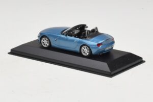 BMW Z4 E85 Azzurro Metallizzato Scatola Sostitutiva Minichamps 1:43 80420144054-R1 Pressofusione — immagine 3 di 5