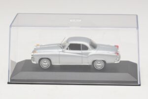 Borgward Isabella Coupé Argento Minichamps 1:43 400096031 Pressofusione — immagine 4 di 5