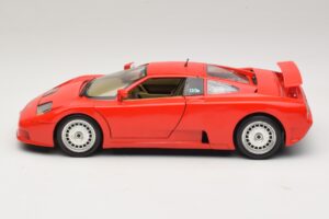 Bugatti EB110 Rosso Bburago 1:18 3055-P1 Pressofusione — immagine 4 di 8