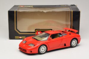 Bugatti EB110 Rosso Bburago 1:18 3055-P1 Pressofusione — immagine 8 di 8