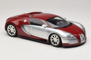 Bugatti Veyron Centenaire Edition Chrome Red Minichamps 1:18 100110851 Pressofusione — immagine 6 di 8