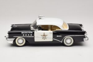 Buick Century Sun State Patrol Mira 1:18 6118 Pressofusione — immagine 4 di 8