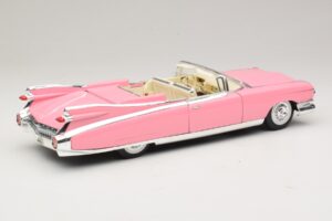 Cadillac Eldorado Biarritz Rosa Maisto 1:18 31813-P1 Pressofusione — immagine 3 di 8