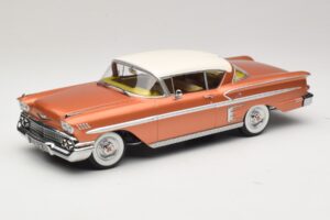 Chevrolet Bel Air Impala Coupe Rame & Crema KK-Scale 1:18 Chevrolet Bel Air Impala Coupe Rame & Crema KK-Scale 1:18 KKDC181591 Pressofusione