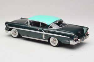 Chevrolet Bel Air Impala Coupe Verde Scuro Metallizzato & Verde KK-Scale 1:18 KKDC181594 Pressofusione — immagine 5 di 6