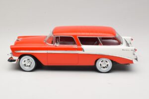 Chevrolet Bel Air Nomad Custom Rosso Chiaro & Bianco KK-Scale 1:18 KKDC181291 Pressofusione — immagine 3 di 6