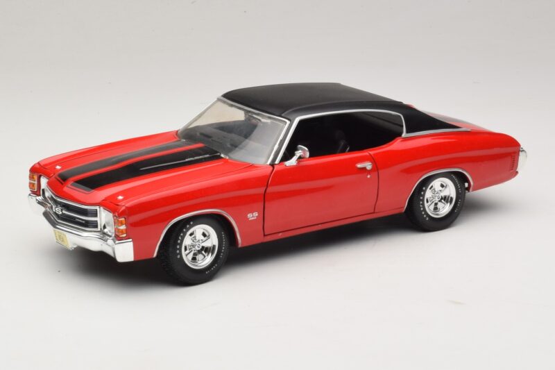 Chevrolet Chevelle SS454 Rosso Maisto 1:18 31890-P1 Pressofusione