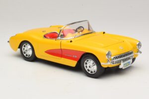 Chevrolet Corvette C1 Cabrio Giallo Rosso Bburago 1:18 3034-M2 Pressofusione — immagine 6 di 8