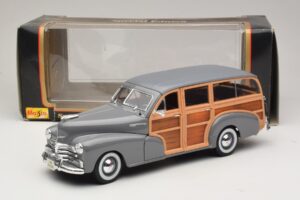 Chevrolet Fleetmaster Woody Grigio Maisto 1:18 31854 Pressofusione — immagine 8 di 8