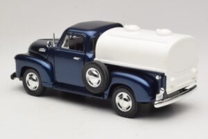 Chevrolet Pickup Blu Mira 1:18 6270 Pressofusione — immagine 7 di 8