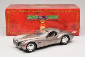 Chrysler Atlantic Beige Guiloy 1:18 68570 Pressofusione — immagine 8 di 8