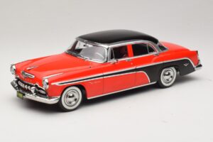 DeSoto Fireflite Sedan Rosso & Nero KK-Scale 1:18 DeSoto Fireflite Sedan Rosso & Nero KK-Scale 1:18 KKDC181541 Pressofusione