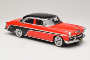 DeSoto Fireflite Sedan Rosso & Nero KK-Scale 1:18 KKDC181541 Pressofusione — immagine 4 di 6
