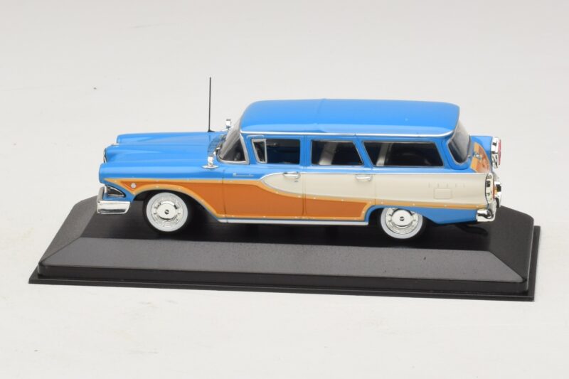 Edsel Bermuda Station Wagon Caribbean Turquoise Minichamps 1:43 Edsel Bermuda Station Wagon Caribbean Turquoise Minichamps 1:43 400082014 Pressofusione