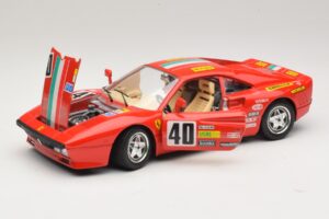 Ferrari 288 GTO #40 Rosso Bburago 1:18 3027-P4 Pressofusione — immagine 2 di 8