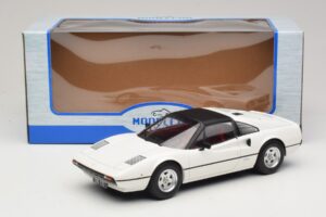 Ferrari 308 GTS Bianco MCG 1:18 MCG18664 Pressofusione — immagine 6 di 6