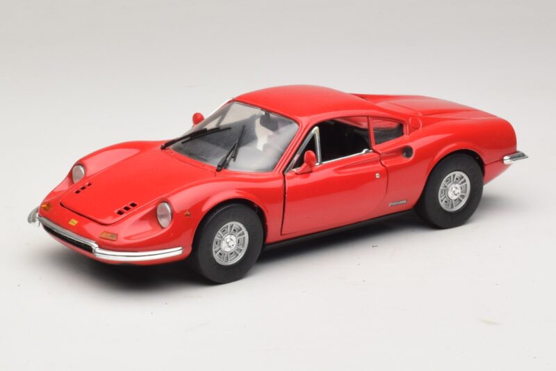Ferrari Dino 246 Rosso Majorette 1:18 5271 Pressofusione