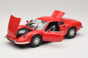 Ferrari Dino 246 Rosso Majorette 1:18 5271 Pressofusione — immagine 2 di 8