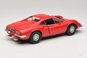 Ferrari Dino 246 Rosso Majorette 1:18 5271 Pressofusione — immagine 3 di 8
