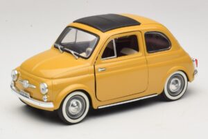 Fiat 500 Giallo Solido 1:18 8042 Pressofusione